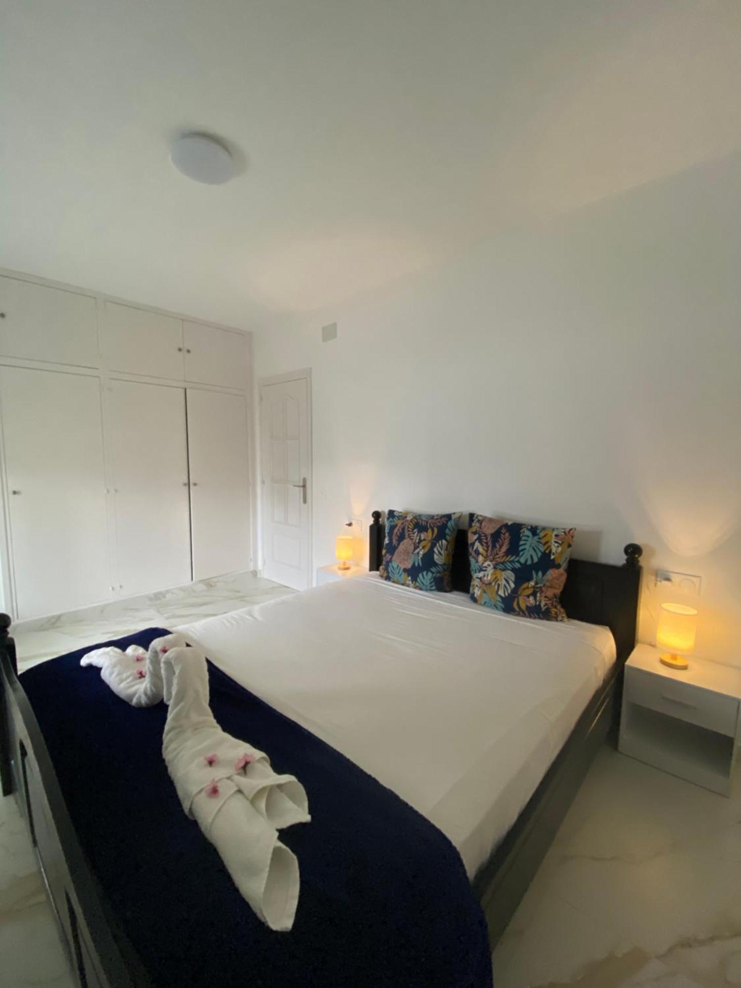Requesens Playa Apartment Empuriabrava Luaran gambar
