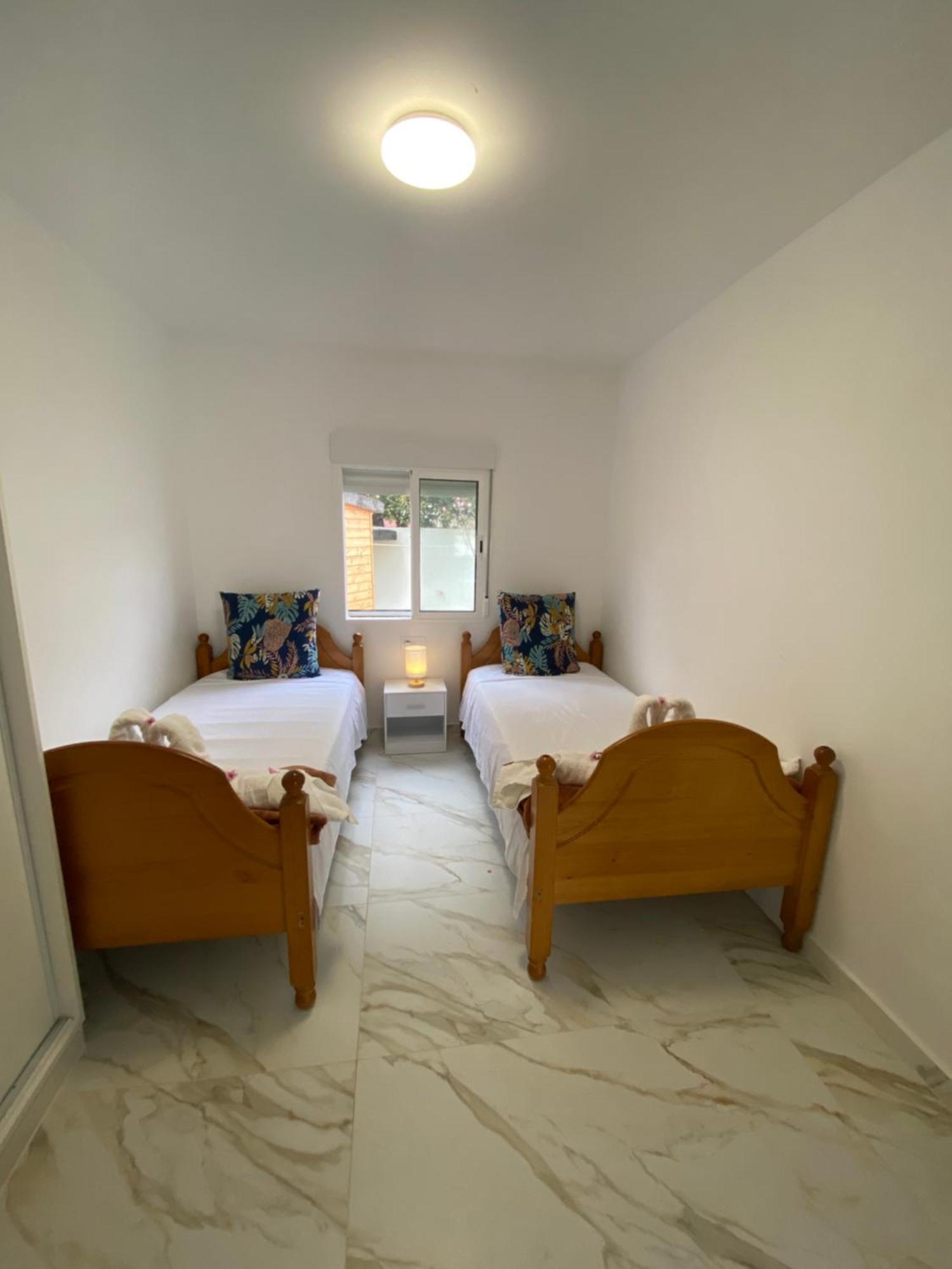 Requesens Playa Apartment Empuriabrava Luaran gambar