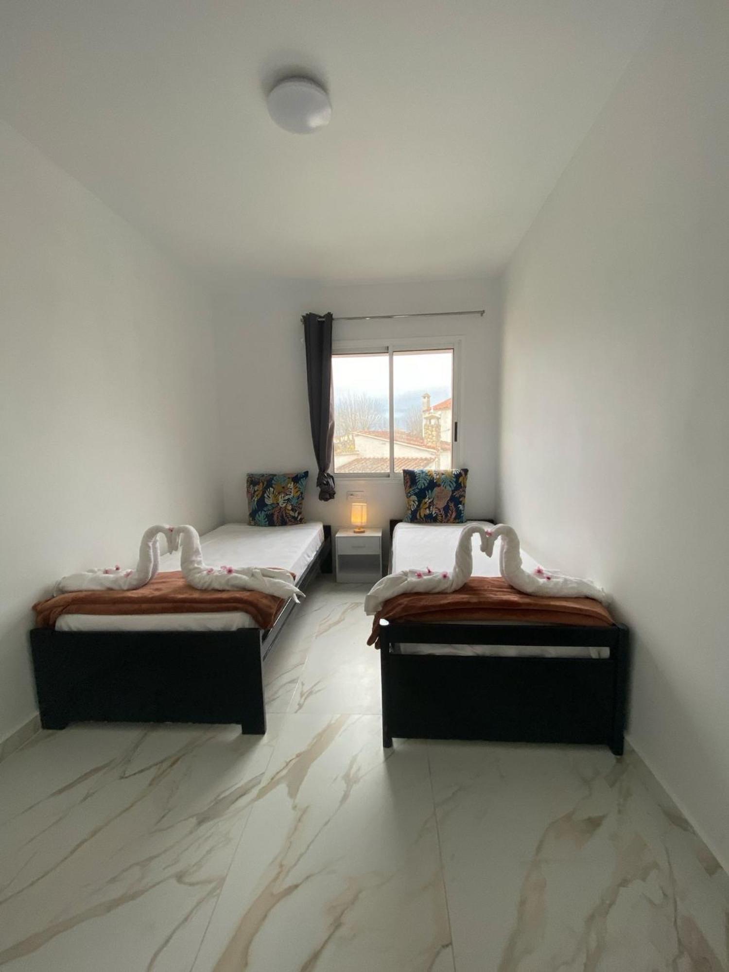 Requesens Playa Apartment Empuriabrava Luaran gambar